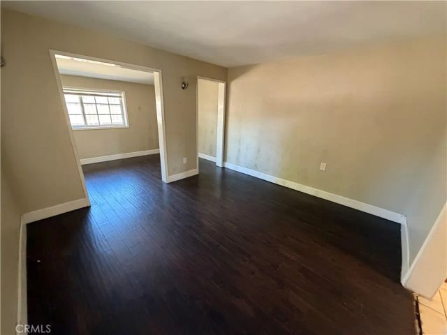 21514 Cohasset Street, Canoga Park, CA 91303