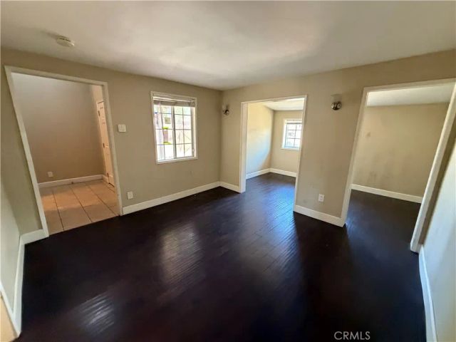 21514 Cohasset Street, Canoga Park, CA 91303