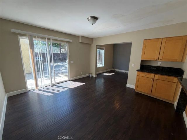 21514 Cohasset Street, Canoga Park, CA 91303