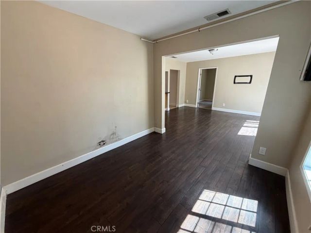 21514 Cohasset Street, Canoga Park, CA 91303