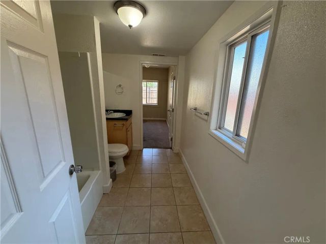 21514 Cohasset Street, Canoga Park, CA 91303