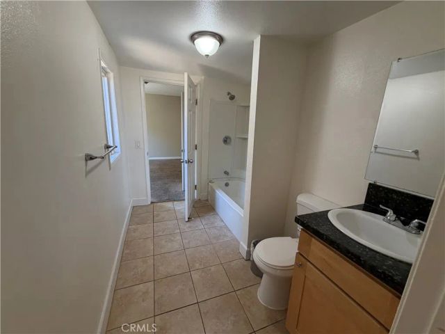 21514 Cohasset Street, Canoga Park, CA 91303