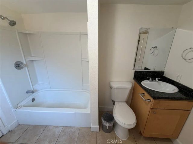 21514 Cohasset Street, Canoga Park, CA 91303