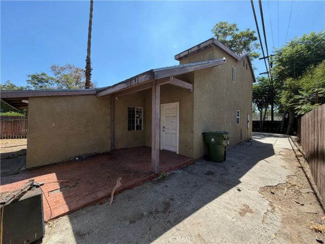 21514 Cohasset Street, Canoga Park, CA 91303