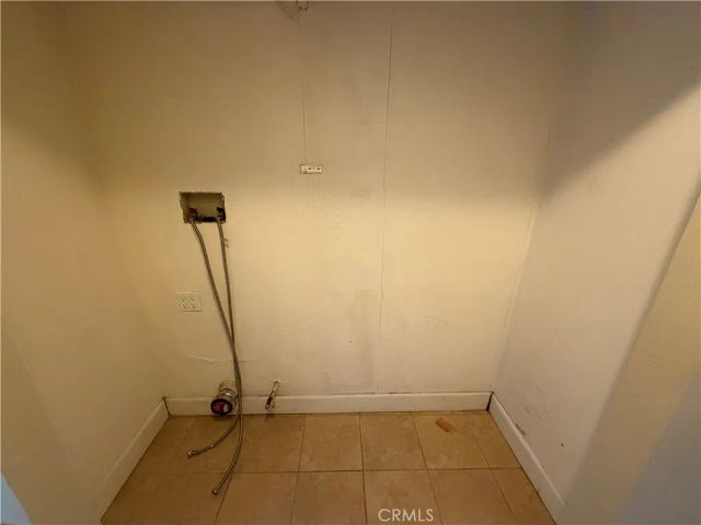 21514 Cohasset Street, Canoga Park, CA 91303
