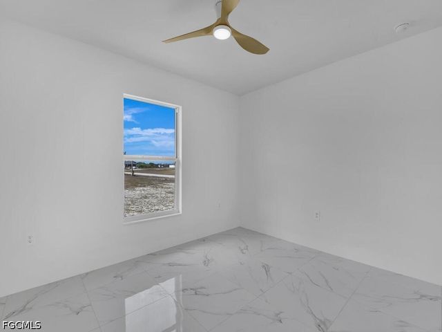 106 NW 20th ST, Cape Coral, FL 33993