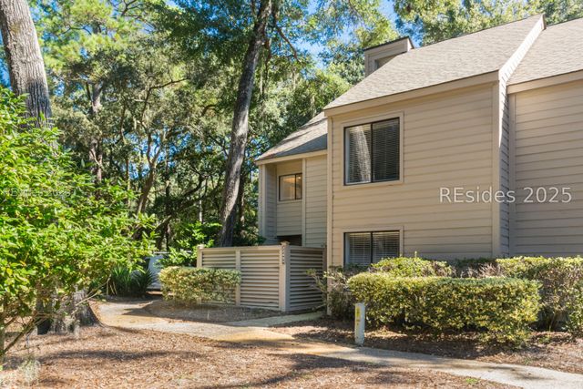 101 Lighthouse Rd Apt 2245, Hilton Head Island, SC 29928