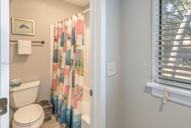 101 Lighthouse Rd Apt 2245, Hilton Head Island, SC 29928