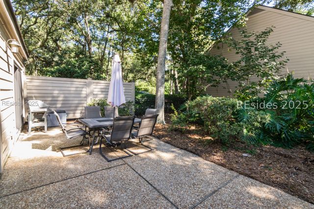 101 Lighthouse Rd Apt 2245, Hilton Head Island, SC 29928