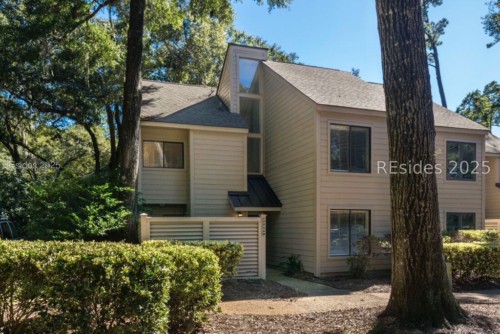 101 Lighthouse Rd Apt 2245, Hilton Head Island, SC 29928