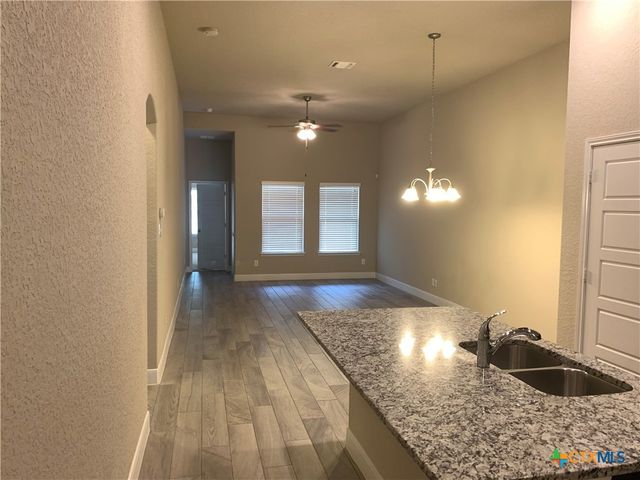 1205 Old Fm 306, New Braunfels, TX 78130
