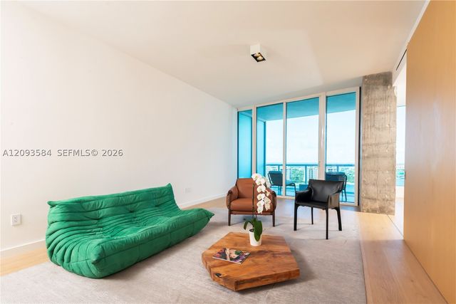 100 S Pointe Dr 1802, Miami Beach, FL 33139