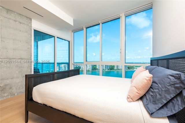 100 S Pointe Dr 1802, Miami Beach, FL 33139