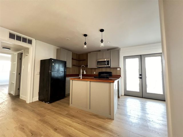 3310 Hycreek DR, Austin, TX 78723