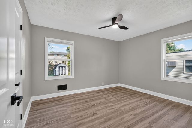 901 Alhambra, Anderson, IN 46012