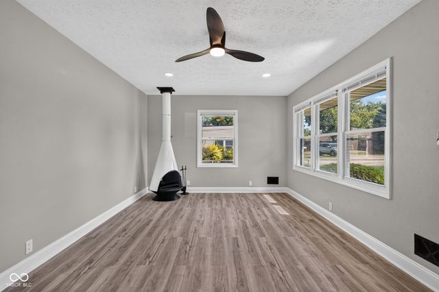 901 Alhambra, Anderson, IN 46012