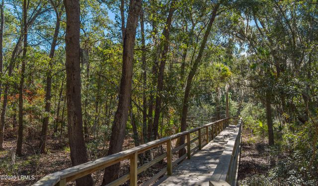 52 Old Smugglers Wharf Road, St. Helena Island, SC 29920