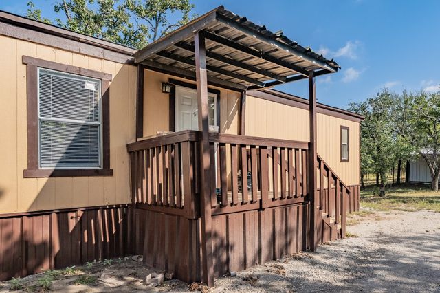 417 Wood River Road, Millsap, TX 76066