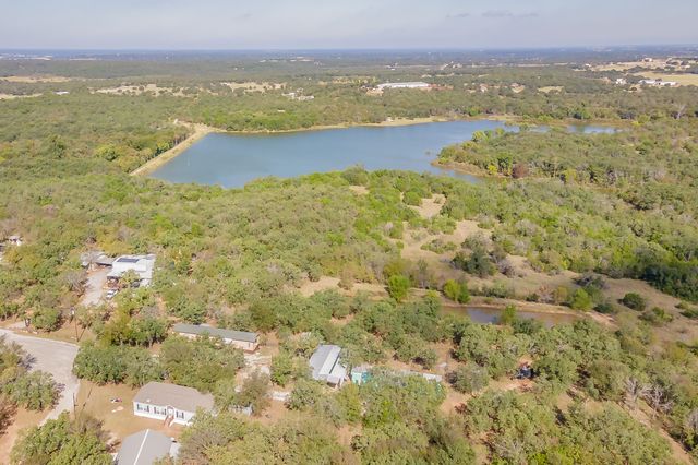 417 Wood River Road, Millsap, TX 76066