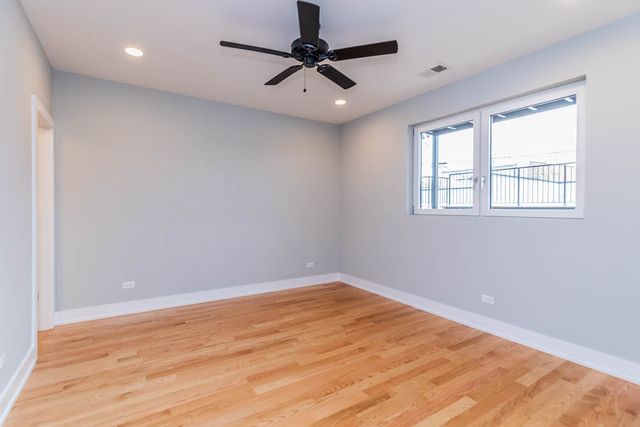 2307 W 19th Street 3, Chicago, IL 60608