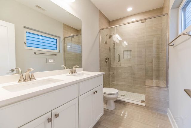 2307 W 19th Street 3, Chicago, IL 60608