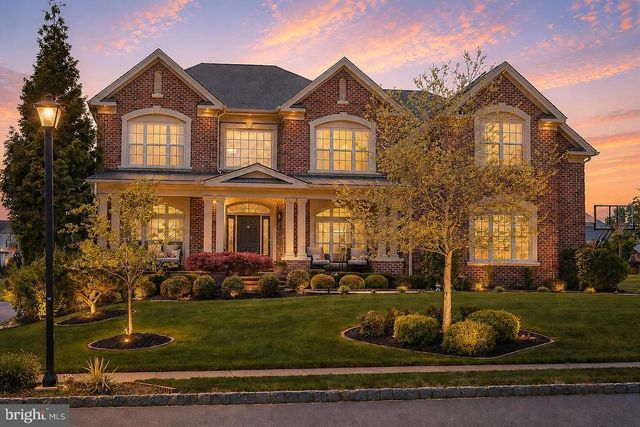 612 MEEHAN DR, Warrington, PA 18976