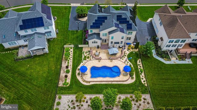 612 MEEHAN DR, Warrington, PA 18976