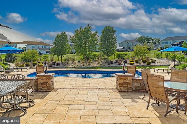 612 MEEHAN DR, Warrington, PA 18976