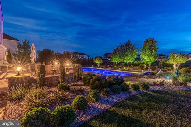 612 MEEHAN DR, Warrington, PA 18976