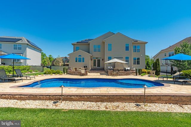 612 MEEHAN DR, Warrington, PA 18976