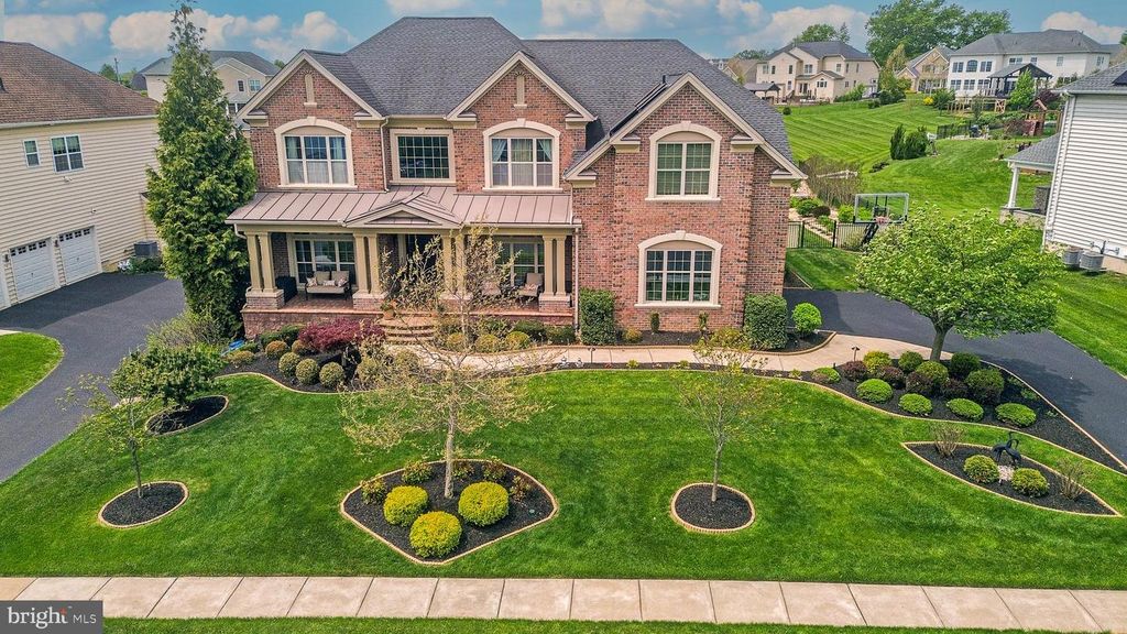 612 MEEHAN DR, Warrington, PA 18976