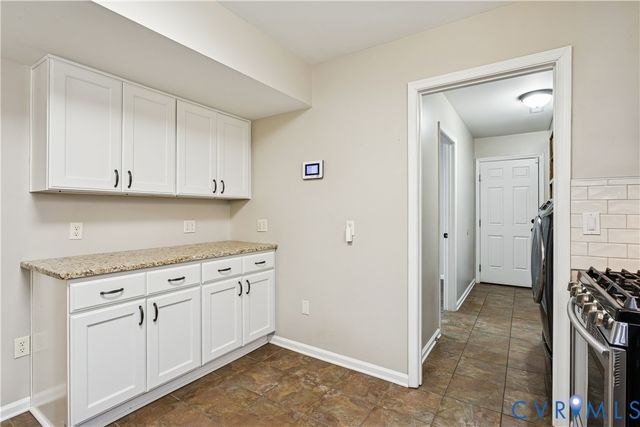 2 Coffman Cir, Hampton, VA 23669