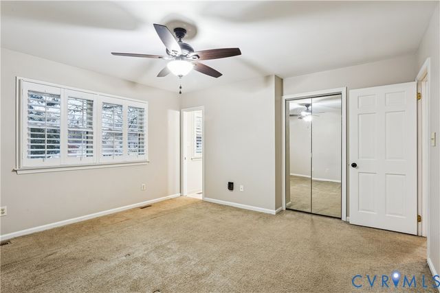 2 Coffman Cir, Hampton, VA 23669