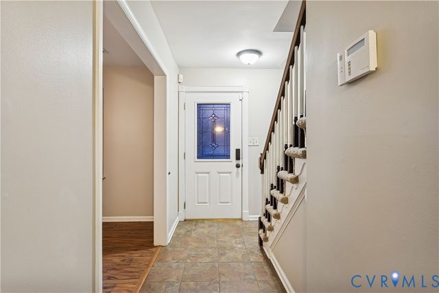 2 Coffman Cir, Hampton, VA 23669