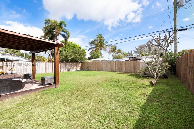 5224 NE 1st Ave, Fort Lauderdale, FL 33334