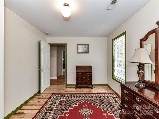 1338 Pell Drive, Lincolnton, NC 28092