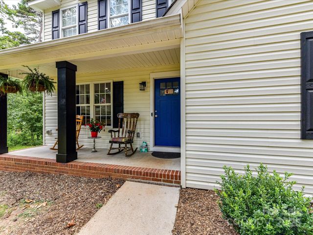 1338 Pell Drive, Lincolnton, NC 28092