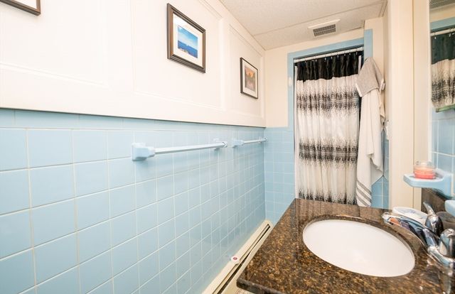 980 Salem St 2, Lynnfield, MA 01940