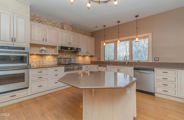 1015 Cardinal Drive NW, Wilson, NC 27896