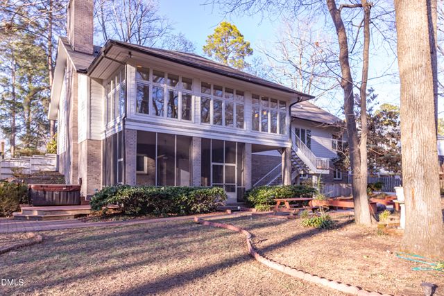 1015 Cardinal Drive NW, Wilson, NC 27896