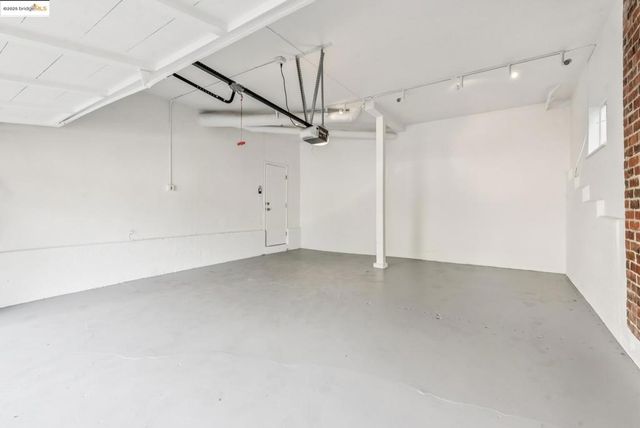 300 Pacific Avenue, Piedmont, CA 94611