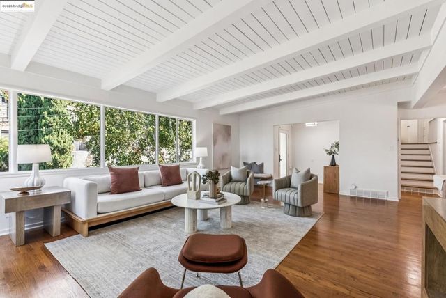 300 Pacific Avenue, Piedmont, CA 94611