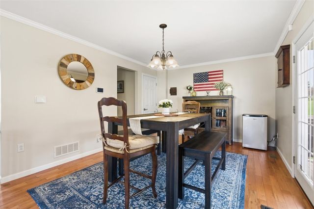 44 Rodgers Drive, Findlay Twp, PA 15108