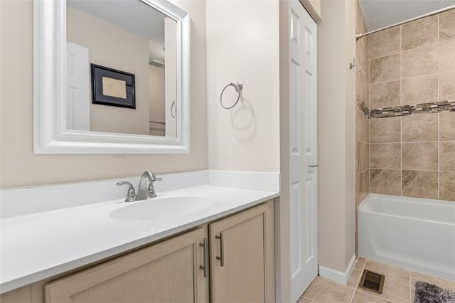 44 Rodgers Drive, Findlay Twp, PA 15108