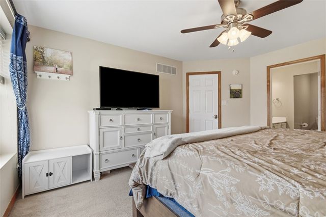 44 Rodgers Drive, Findlay Twp, PA 15108