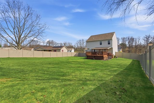 44 Rodgers Drive, Findlay Twp, PA 15108