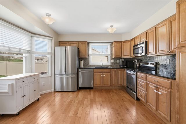 44 Rodgers Drive, Findlay Twp, PA 15108