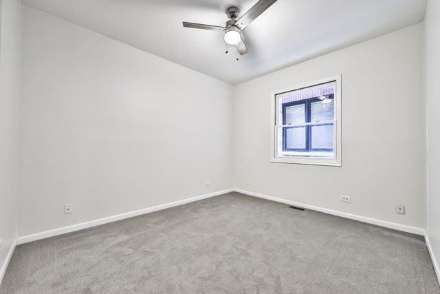 3230 N Seminary Avenue 1, Chicago, IL 60657
