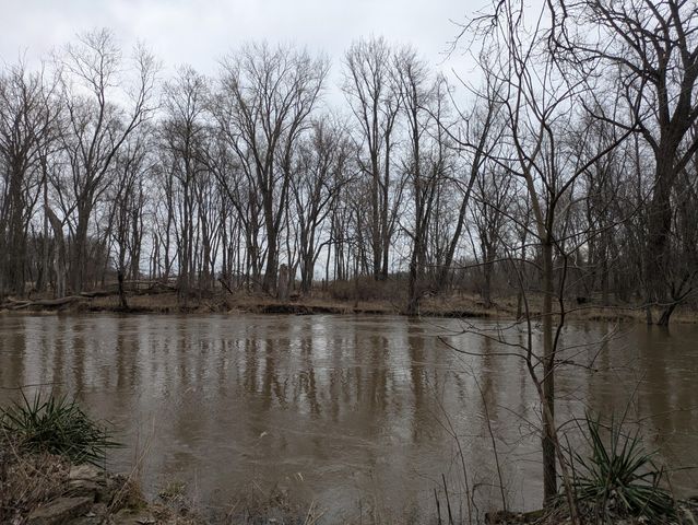 3900 E 1425 N, Wheatfield, IN 46392