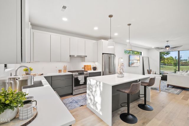 819 S Person Street, Raleigh, NC 27601